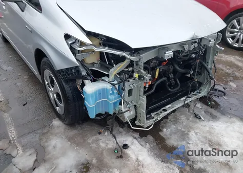 2012 Toyota Prius Three z USA, uszkodzony, nr VIN JTDKN3DU8C5511651